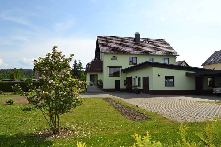 Ferienwohnung für 4 Personen, mit Terrasse und Garten - 1