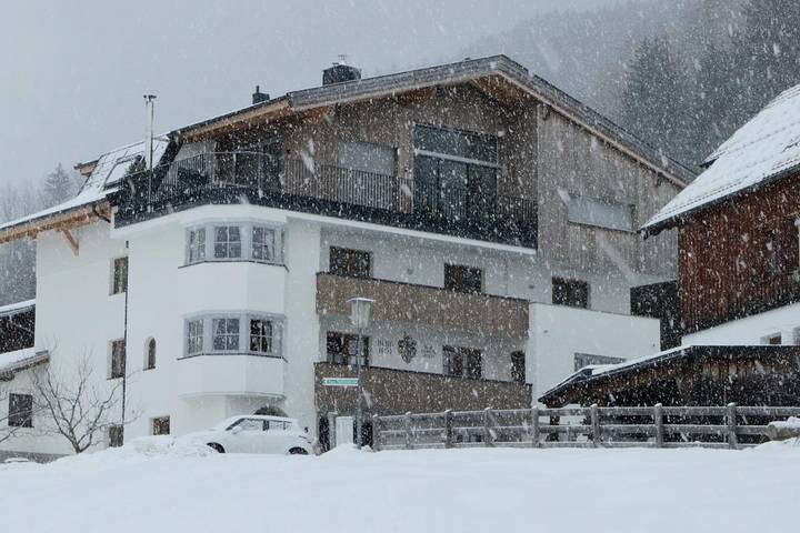 Ferienwohnung für 6 Personen, mit Balkon und Ausblick in Tobadill - 3