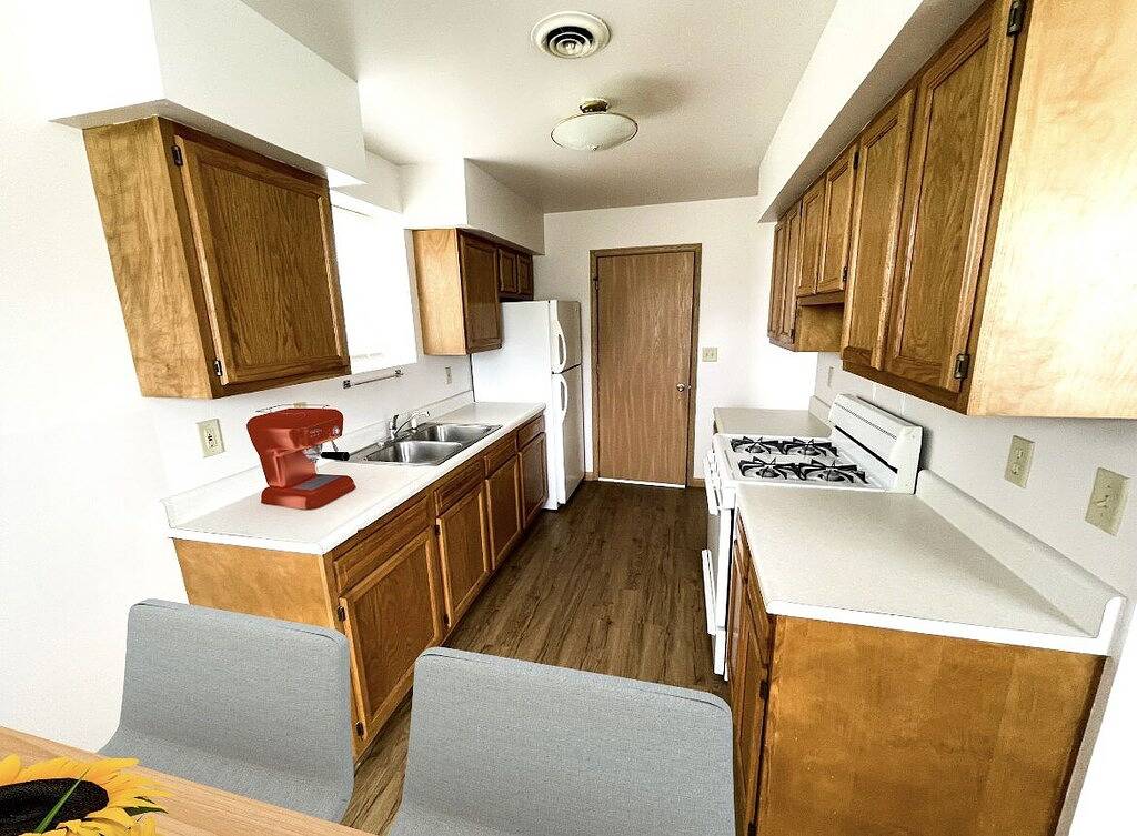 Ottawa’s Finest - Located Close to Downtown in Ottawa, LaSalle County