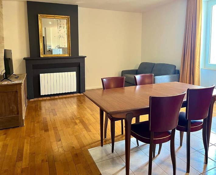 Gîte pour 4 personnes, avec Jardin à La Coquille - 2