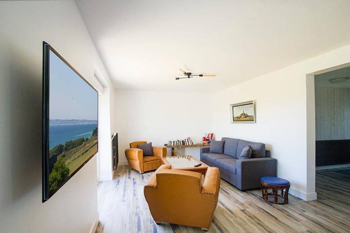 Location de vacances pour 6 personnes, avec terrasse et jardin, animaux acceptés dans Plage Penhors Pouldreuzic - 4