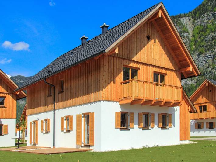 Hütte für 4 Personen, mit Balkon und Terrasse sowie Garten und Pool in Oberösterreich
