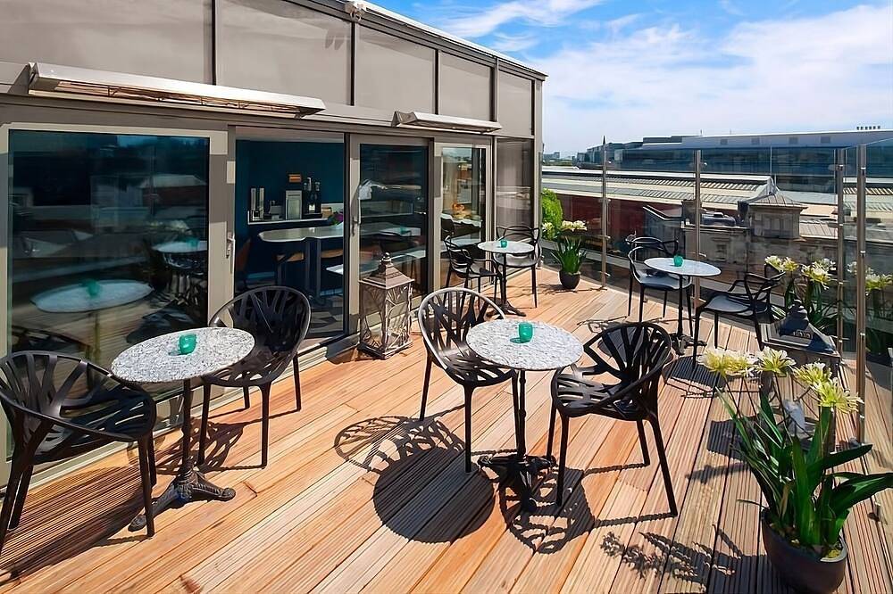 Short Distance From The Well Known Sites! Elegant and Stylish Hotel near 3Arena! in Dublín, Condado de Dublín