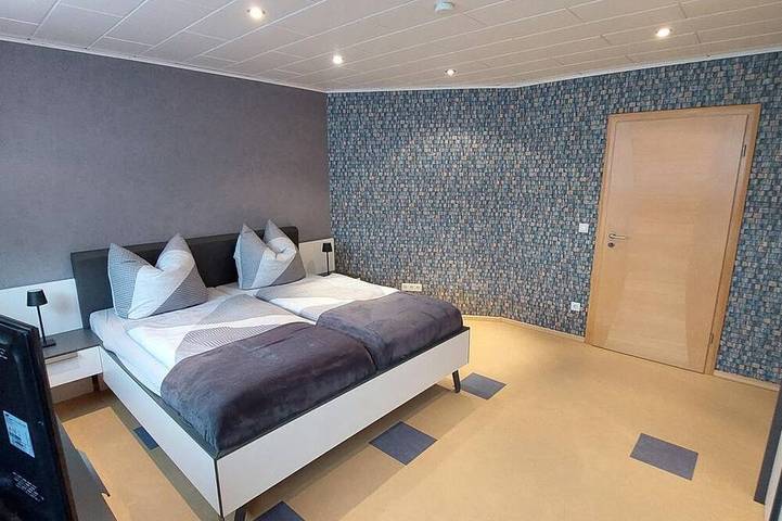 Ferienwohnung für 3 Personen, mit Garten in Rhens - 2