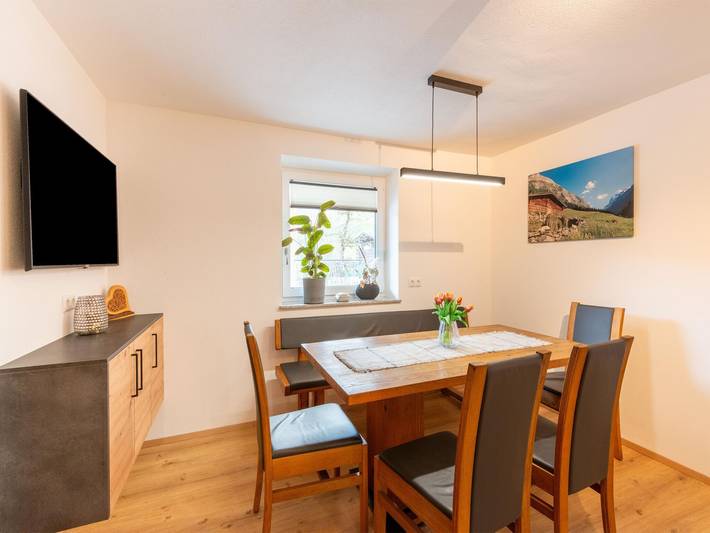 Ferienwohnung für 6 Personen, mit Balkon und Terrasse in Uderns - 4
