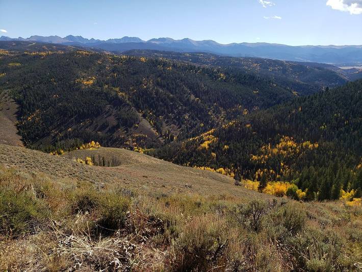 Vacation rental for 6 people, with hot tub and terrace as well as pool in Colorado