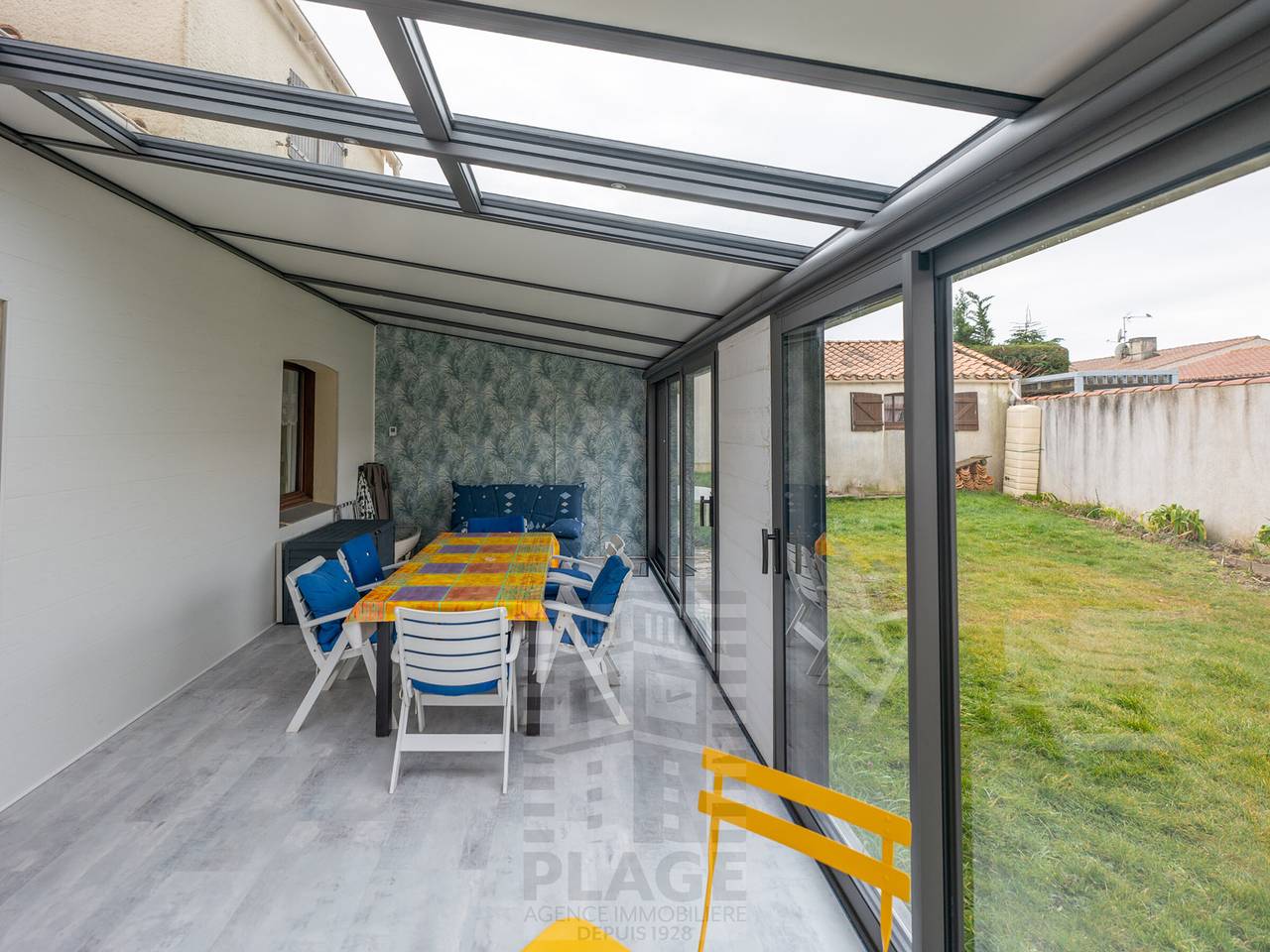 Casa de 3 habitaciones con piscina privada y jardín cerrado in Château-d'Olonne, Vandea