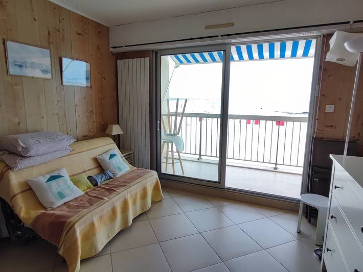 Gîte pour 2 personnes, avec balcon dans Plage du Nau - 3