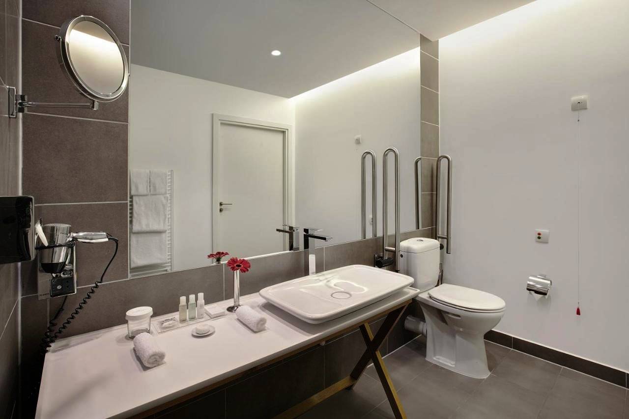 Crowne Plaza Berlin - Potsdamer Platz, an Ihg Hotel in Kreuzberg Berlin, Berlin