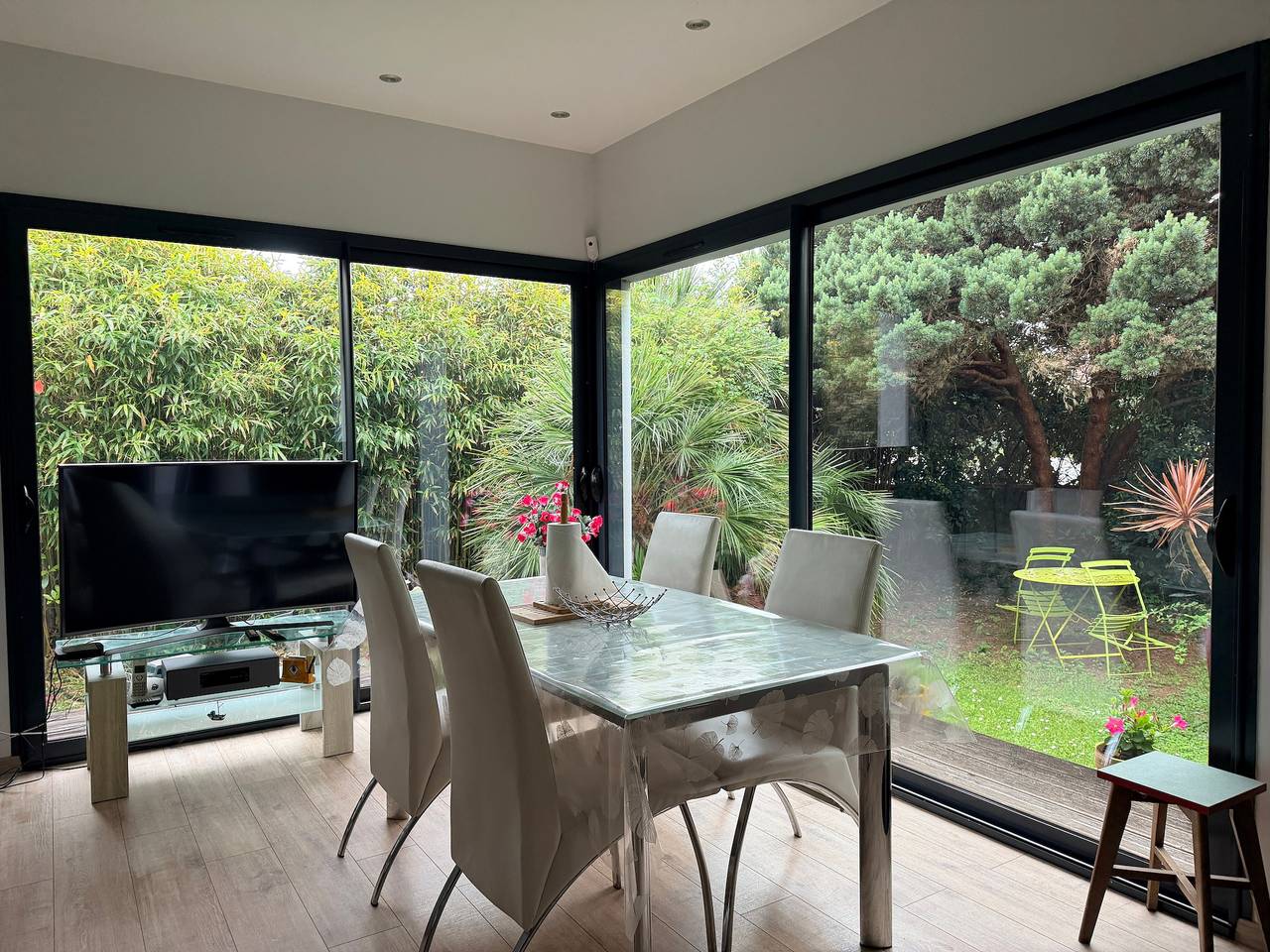 Maison de vacances 'Aux Jolis Bambous, Jardin' avec terrasse et jardin privatifs in Pornic, Côte de Jade