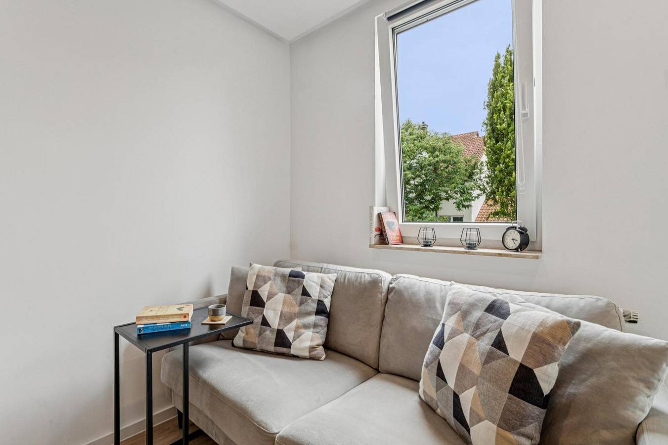 Ganze Wohnung, Modernes, frisch renoviertes Apartment mit schönem Balkon in Bietigheim-Bissingen in Bietigheim-Bissingen, Kraichgau