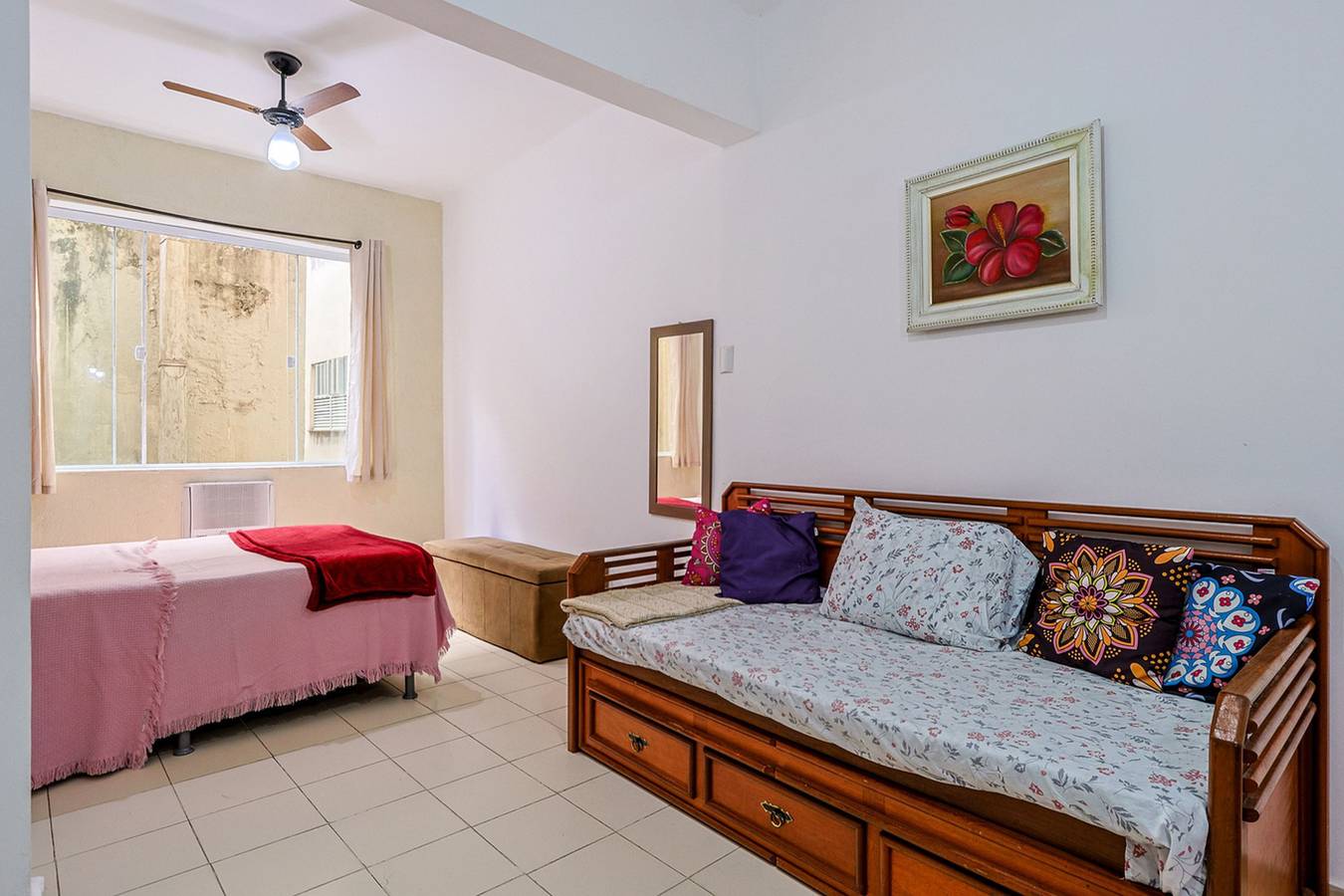 Entire apartment, Loft c/ Ar e Wi-Fi a 100m da Praia de Copacabana in Copacabana, Rio de Janeiro