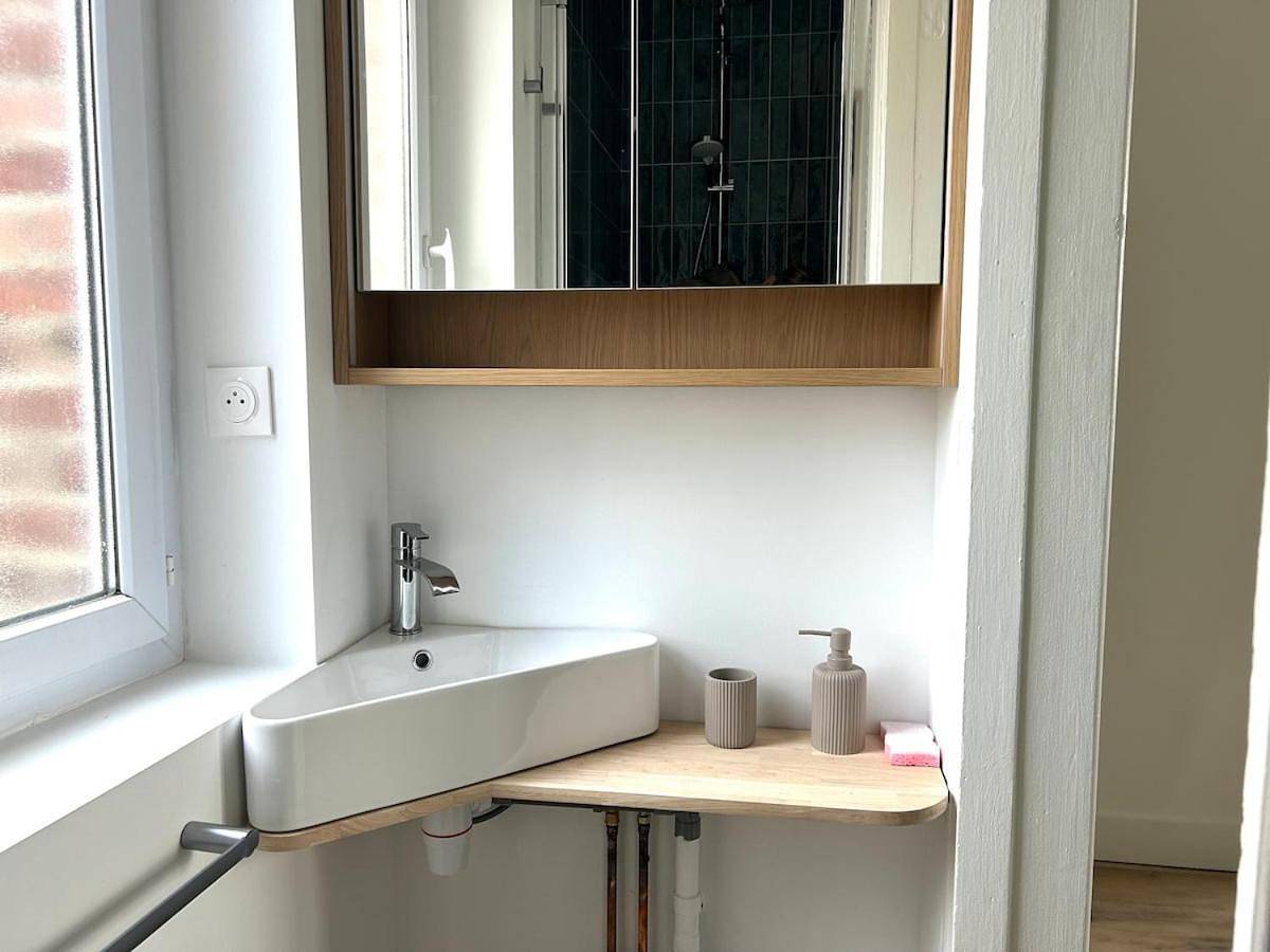 Appartement entier, One-Bedroom Apartment in Lambersart, Région de Lille