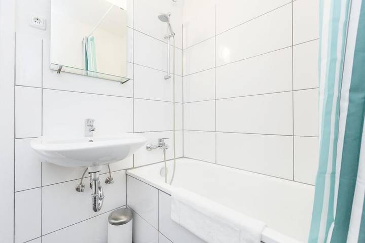 Ferienwohnung für 6 Personen, mit Balkon in Dormagen - 4