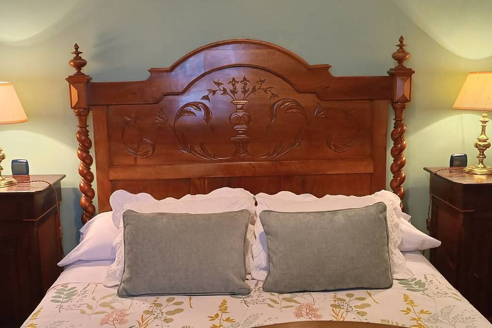 Casa Rural Galain Valle de Ultzama-Navarra con gran jardín, barbacoa y chimenea in Ulzama, Pirineos