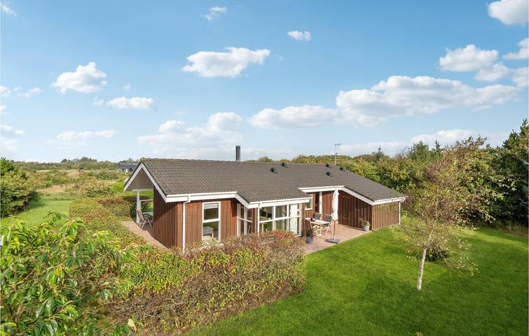 Ferienhaus für 6 Personen, mit Terrasse und Garten