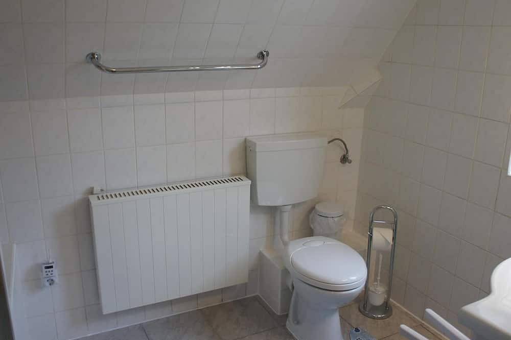 Ganze Wohnung, Ferienwohnung Weitblick - Feriendorf Slawitsch in Bad Sulza, Weimarer Land