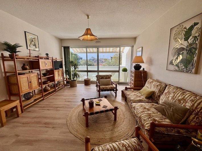 Ganze Wohnung, Schöne 3-Zimmer-Wohnung in Quiberon - 65m² nahe Strand mit Parkplatz in Quiberon, Côte des Mégalithes