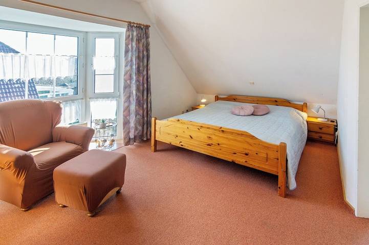 Ferienhaus für 6 Personen, mit Garten und Terrasse sowie Sauna in Neßmersiel - 2