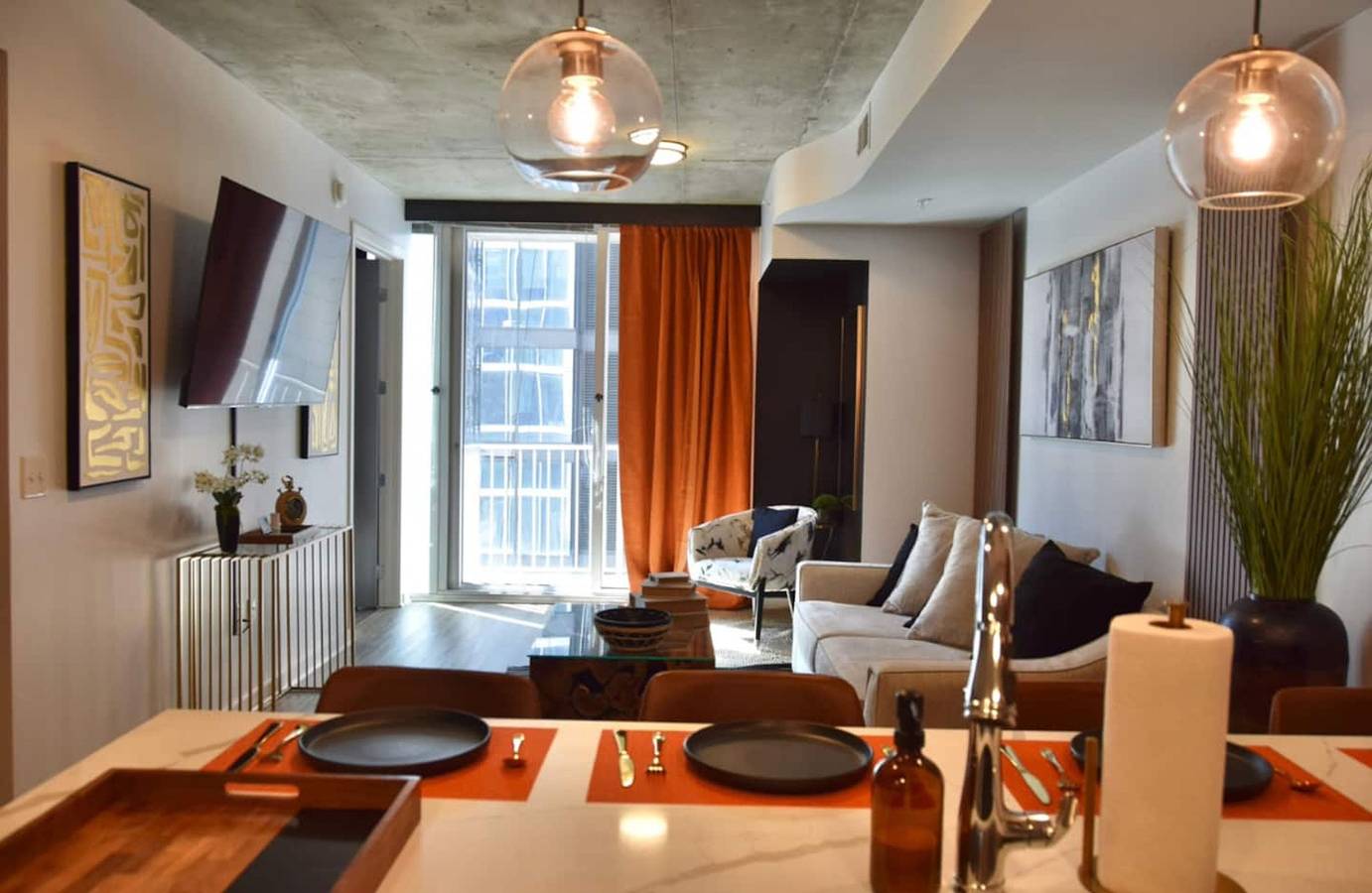 Appartamento intero, Mid-town Luxury Apt/High Rise/Gym/Pool/Parking in Atlanta, Contea di Fulton