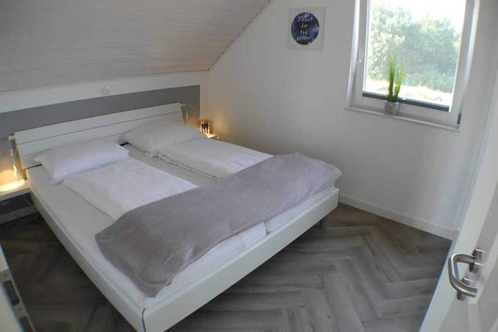 Ferienhaus für 6 Personen, mit Sauna und Garten sowie Whirlpool und Terrasse in Nordhorn - 4