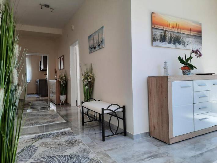 Ferienhaus für 7 Personen, mit Terrasse und Garten sowie Ausblick in Neusiedl am See