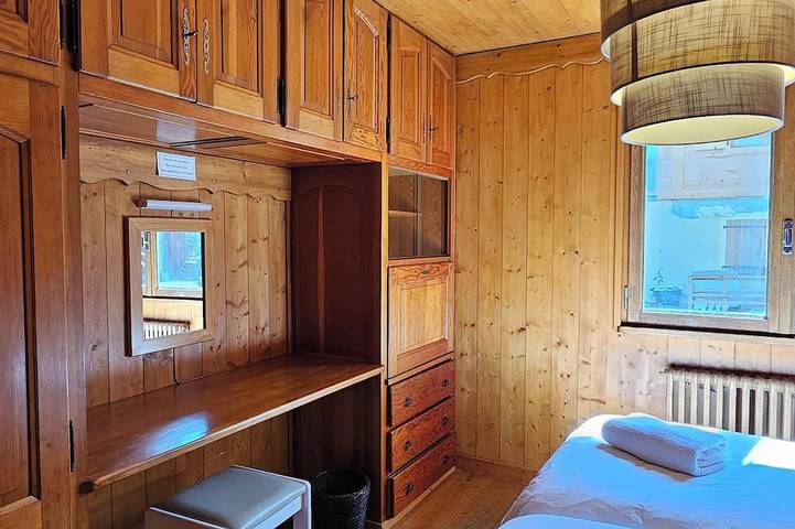 Chalet pour 12 personnes, avec sauna ainsi que jacuzzi et jardin à Les Contamines-Montjoie - 2