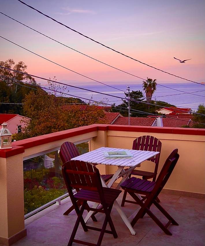 Casa vacanza per 4 persone, con Balcone e Giardino a Rio Marina