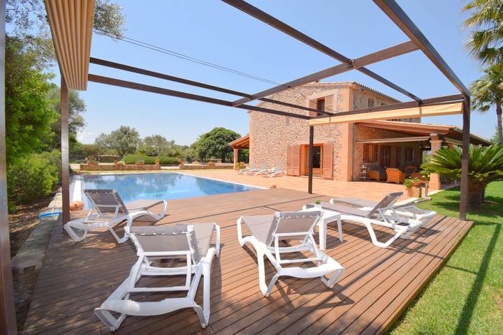 043 Villa Son Auba Gran Et/3986 by Mallorca Charme in Muro, North Majorca