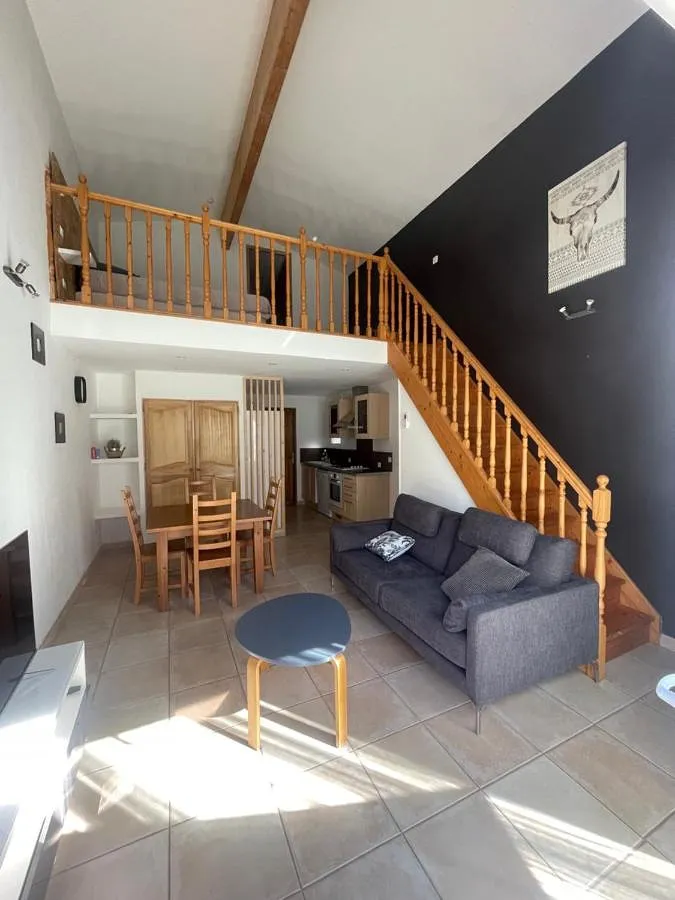 Apartamento de vacaciones para 4 personas, con vistas y jardín - 1