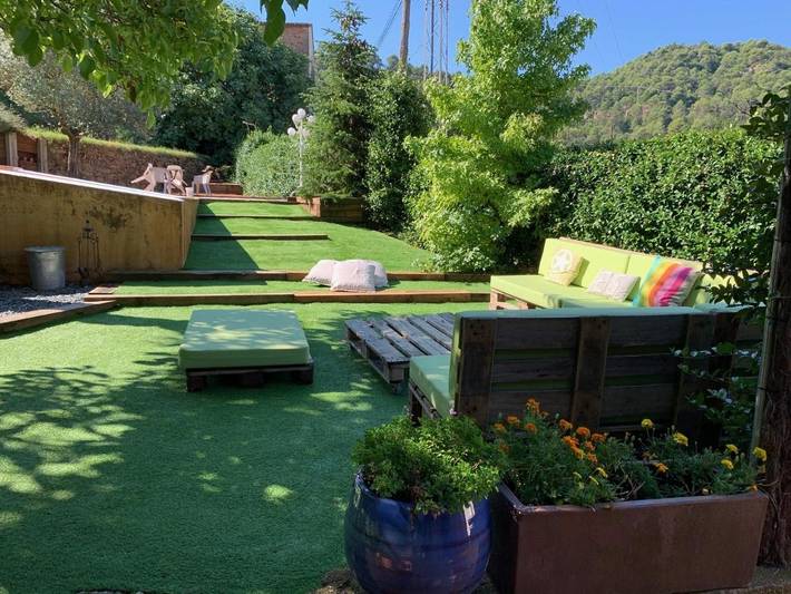 Chalet para 8 personas, con Balcón y Terraza además de Jardín y Piscina en Valles Occidental