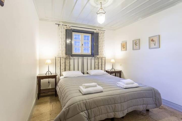 Location de vacances pour 9 personnes, avec balcon et jardin dans Spetses - 4