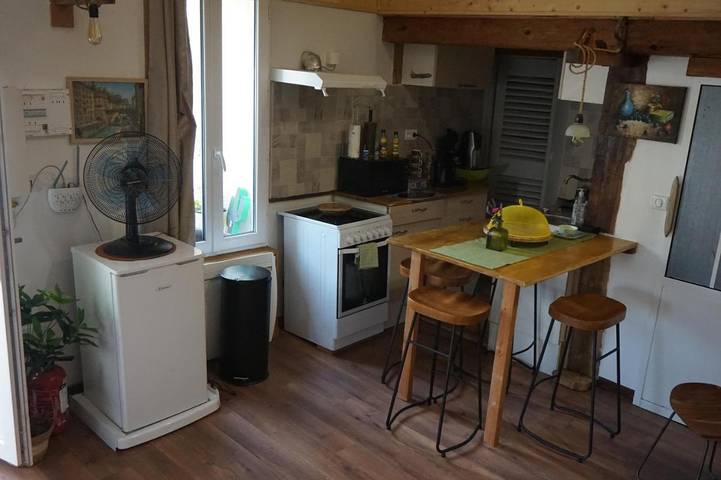 Gîte pour 6 personnes, avec vue et terrasse, animaux acceptés à Annonay - 2
