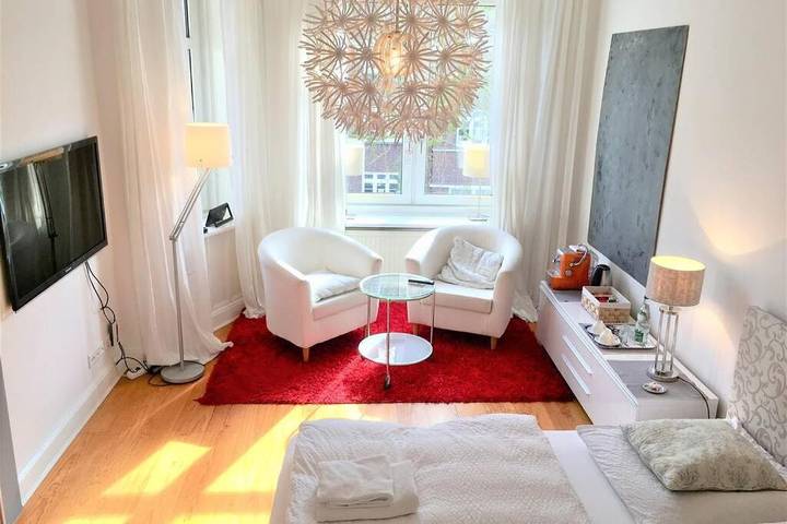 Ferienwohnung für 4 Personen, mit Balkon und Ausblick in Winterhude Hamburg