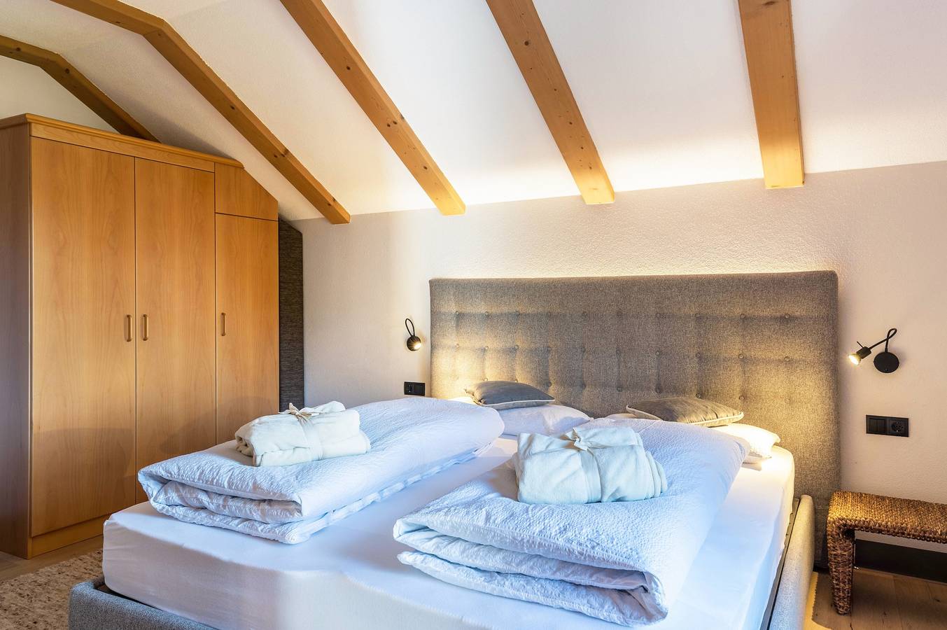 Ganze Wohnung, Ferienwohnung Häuslerhof Tilia mit Bergblick, Balkon und Wlan in Villgratner Berge, Niederdorf