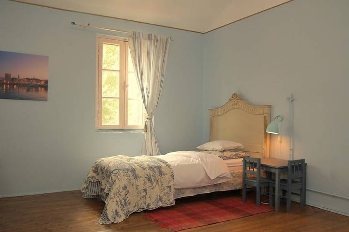 Gîte pour 4 personnes, avec terrasse ainsi que piscine et jardin à Beaumont-de-Lomagne - 4