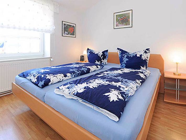 Ferienhaus für 4 Personen, mit Garten und Terrasse, kinderfreundlich in Neuharlingersiel - 4