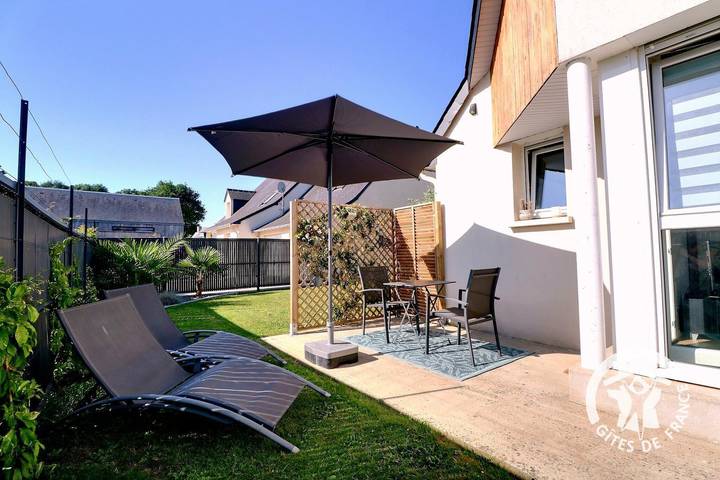 Gîte pour 2 personnes, avec jardin à Le Minihic-sur-Rance