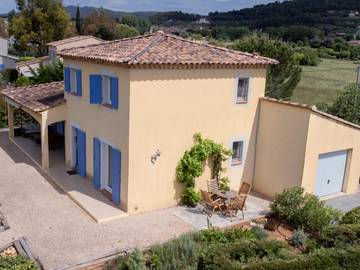 Cottage pour 2 personnes, avec jardin à Aups