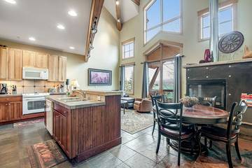 Vacation House for 6 Guests in Dillon, Summit County, Picture 3