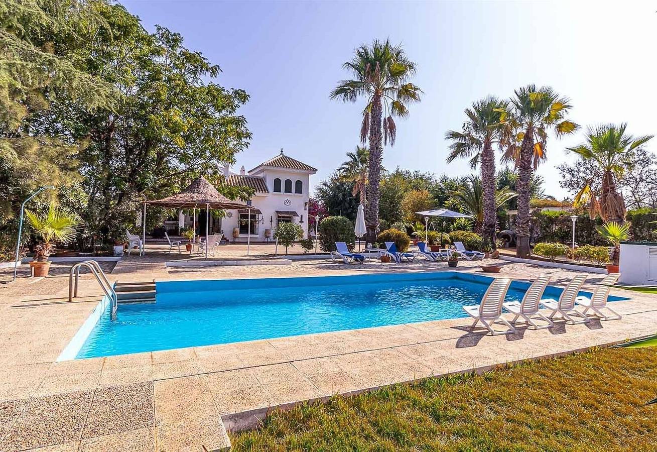 Casa de vacaciones rural 'Santa Ana' con piscina y Wi-Fi in Marchena, Provincia de Sevilla