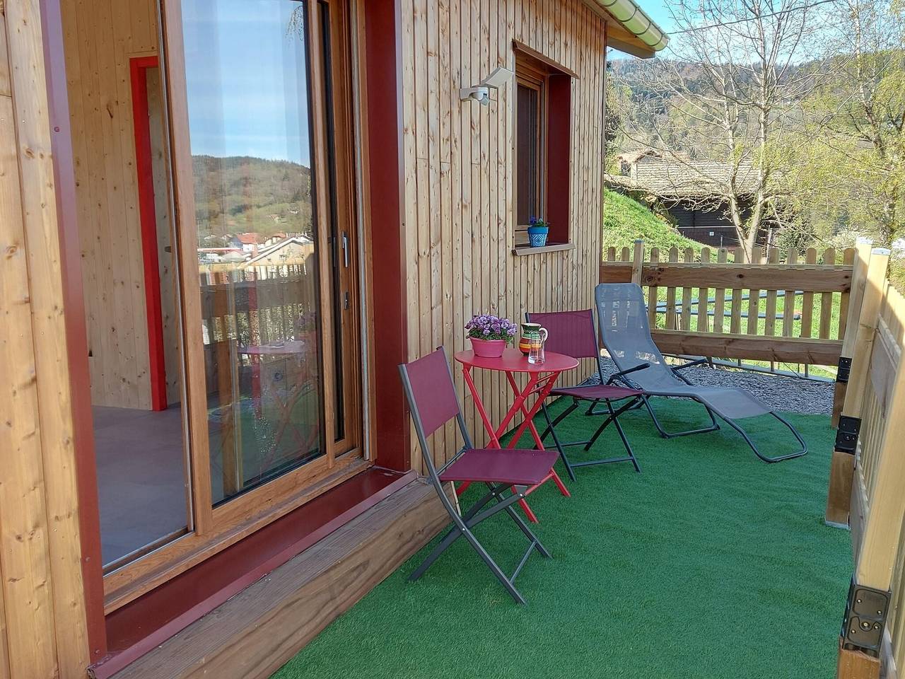 Chalet in St. Maurice bij Ballon d'Alsace in Saint-Maurice-sur-Moselle, Épinal en omgeving