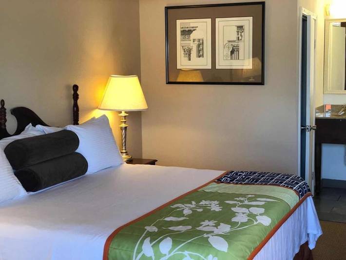Hotel para 2 personas - 1