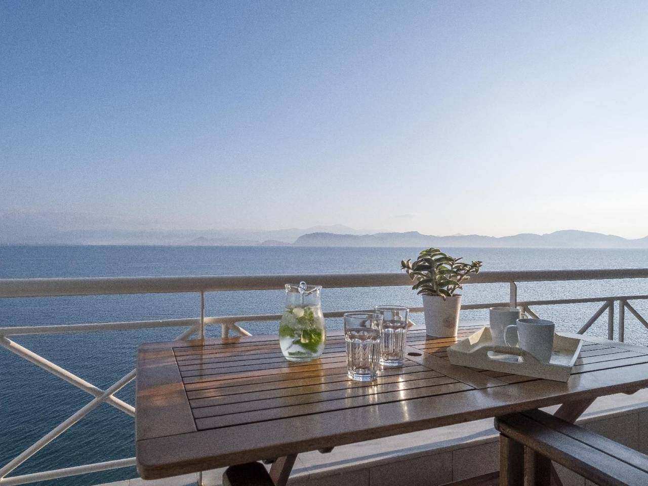 Ganze Wohnung, Zesa mit Balkon und Meerblick in Xiropigado, Kynouria