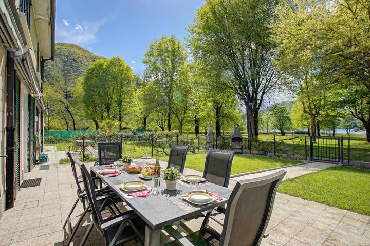 Vakantieappartement voor 8 personen, met uitzicht op het meer en terras, met huisdier - 1