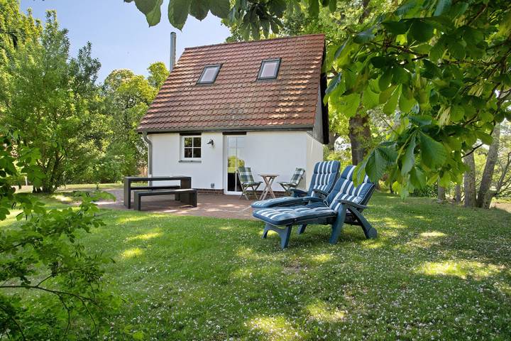 Ferienhaus für 2 Personen, mit Garten in Mecklenburgische Seenplatte