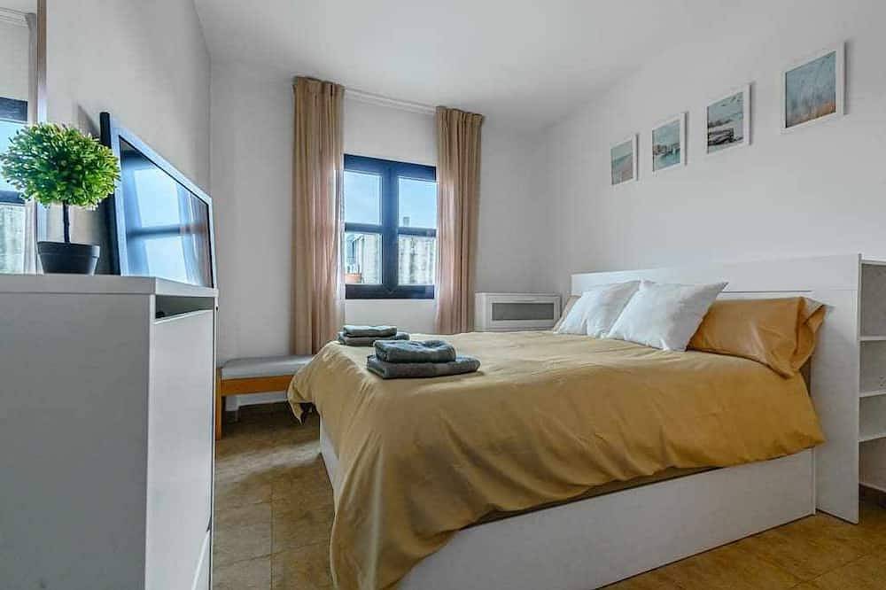 Entire apartment, Apartamento Junto a la Playa 4p Piscina y Parking in Playa de los Enebrales, Punta Umbría