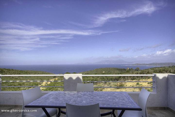 Gîte pour 4 personnes, avec Terrasse et Vue