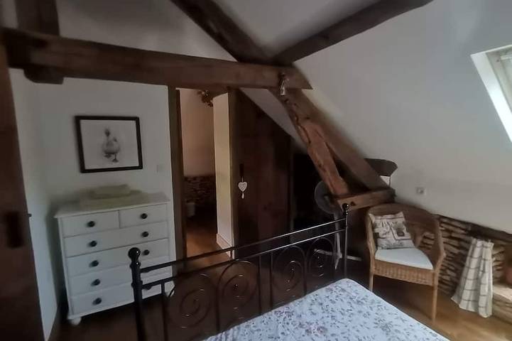 Gîte pour 8 personnes, avec piscine et jacuzzi ainsi que jardin et terrasse à Marminiac - 3