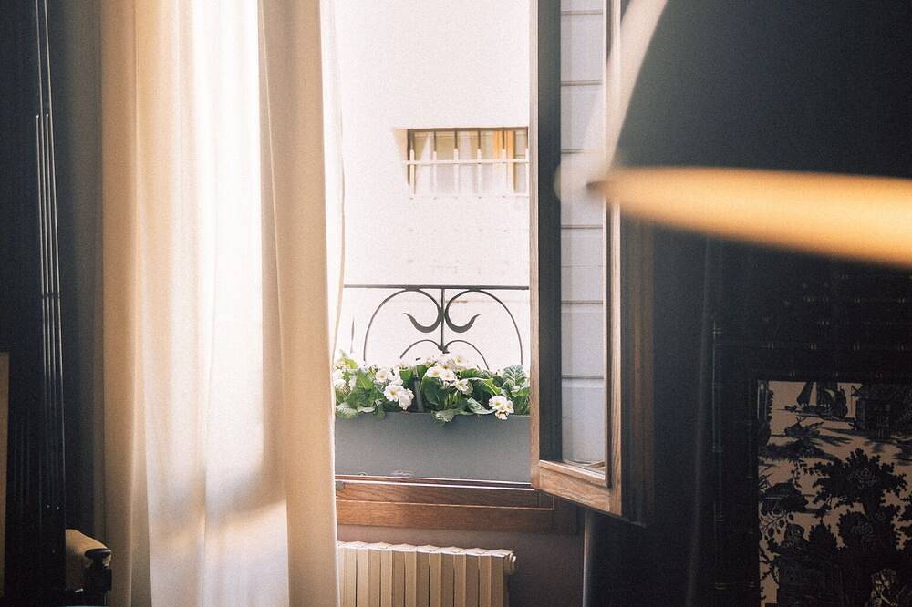 Enchanting 6-bedroom Villa in Treviso, private patio in Treviso, Provincia de Treviso